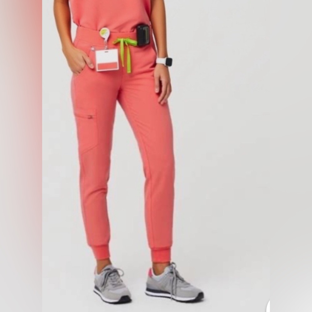 Figs Hot Coral Scrub Pants XXS/P Zamora